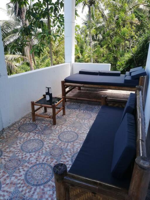 The Balcony Of The Camiguin Island Apartamento Mambajao Exterior foto