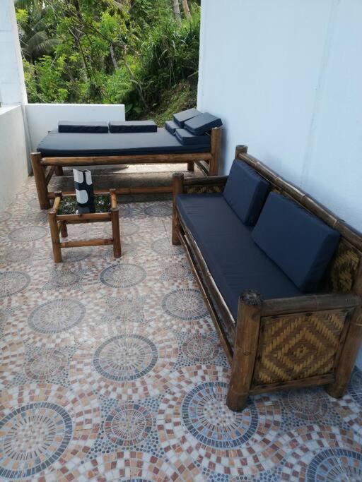 The Balcony Of The Camiguin Island Apartamento Mambajao Exterior foto